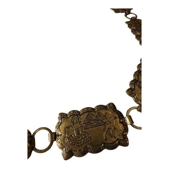 Vintage Egyptian Motif Chain link belt. - Picture 4 of 5